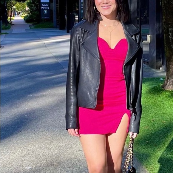 Superdown dress in hot pink xs from Revolve. - Picture 2 of 2